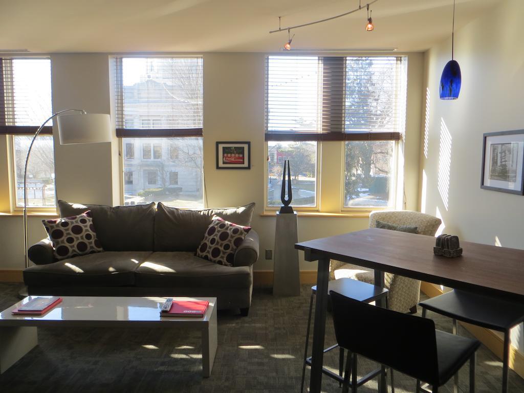 Suites At 118 Bloomington Habitación foto